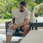 Masajeador de Compresión de Rodilla Homedics Modulair Gris con Calor - Image 4