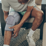 Masajeador de Compresión de Rodilla Homedics Modulair Gris con Calor - Image 5